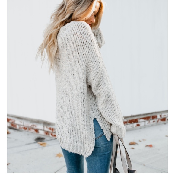 CAMILLA Slouchy Knit Sweater - Picture 3 of 8